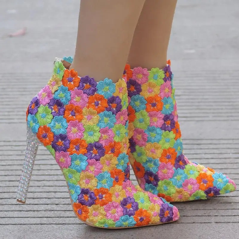 Hot Selling Women Shoes Pumps Dress Lace Pointed Toe Thin Heels 11CM Women Sexy High Heels Shoes Women's Wedding Shoes Party