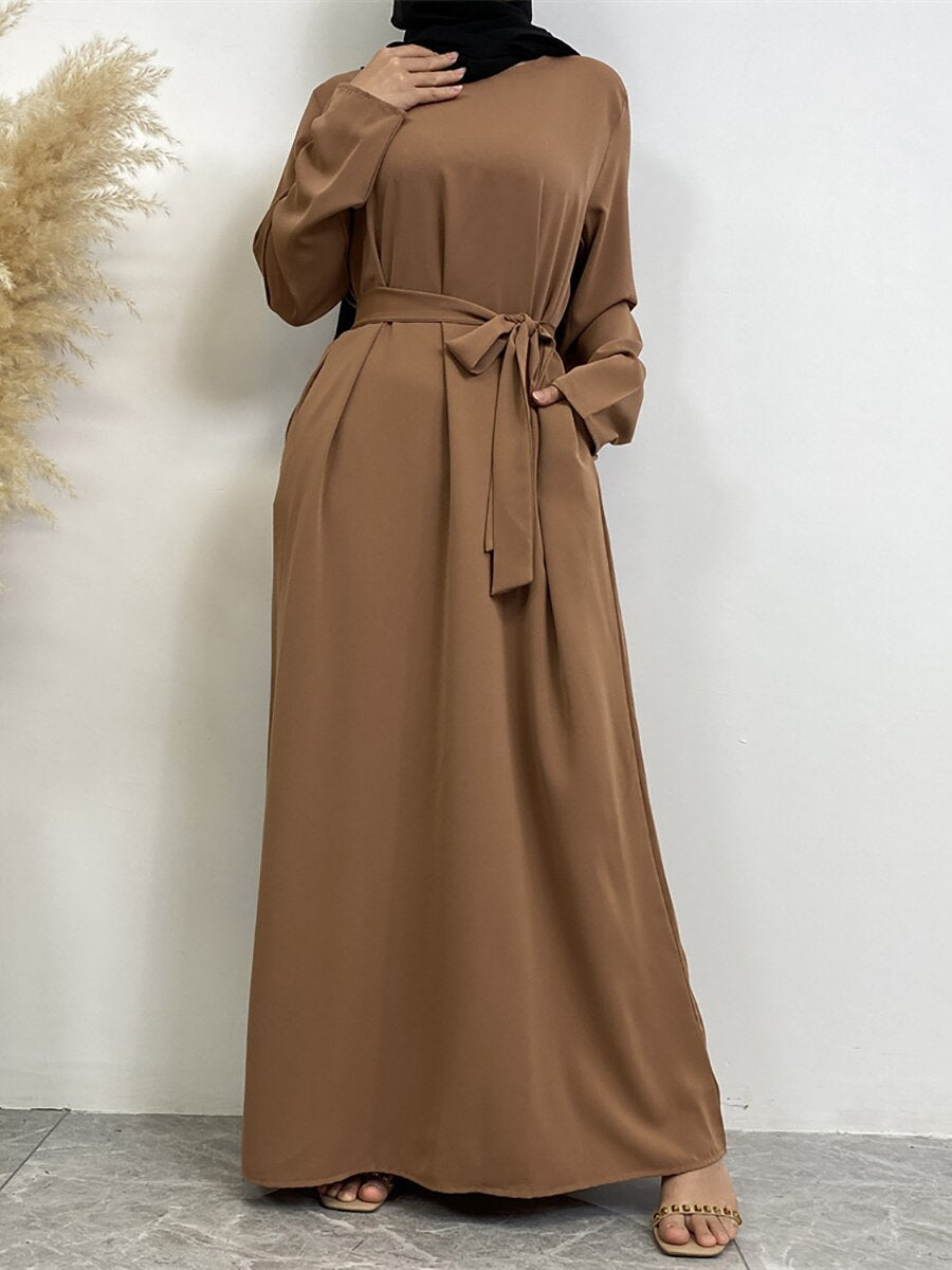 Add a Touch of Style with the New Arrival Fashion Muslim Kimono Abaya