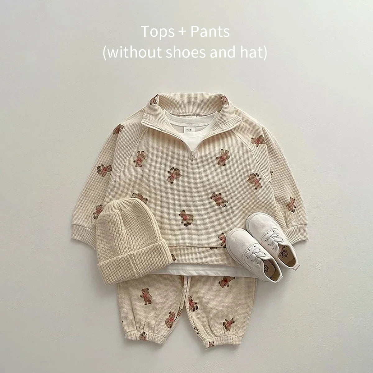 Bear Hug Spring Cartoon Infant Clothing Set for Boys and Girls