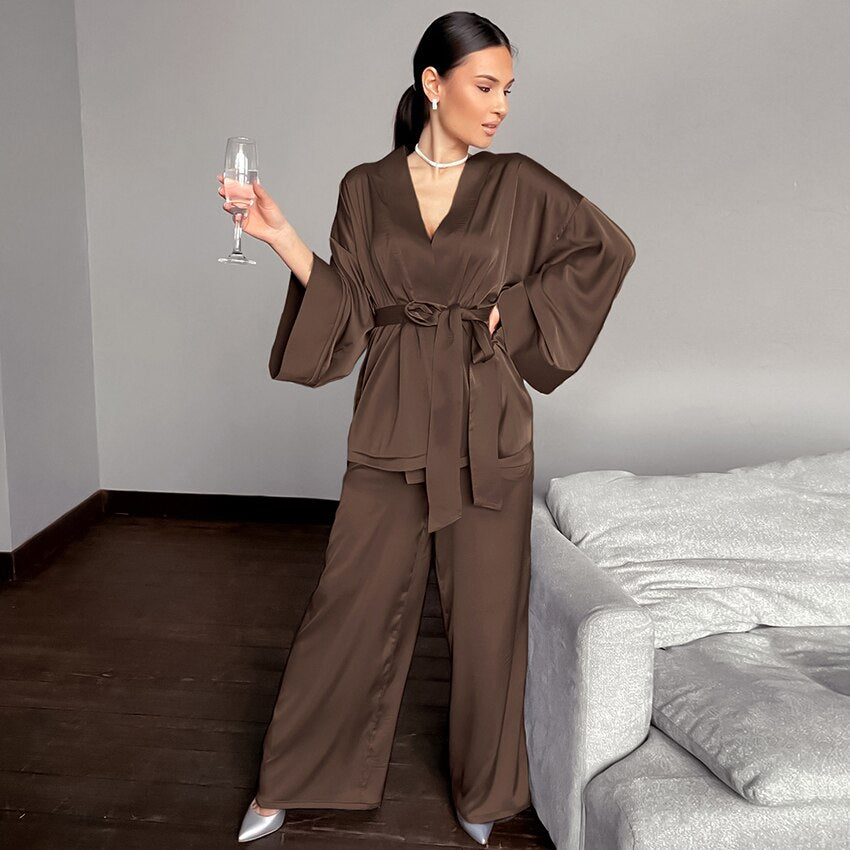 Women's Satin Robe Set - Comfortable and Stylish Sleepwear