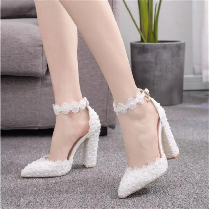 White lace wedding shoes for women Thick flower high heel shoes for women bridal shoes with low mouth buckle large size 40 41