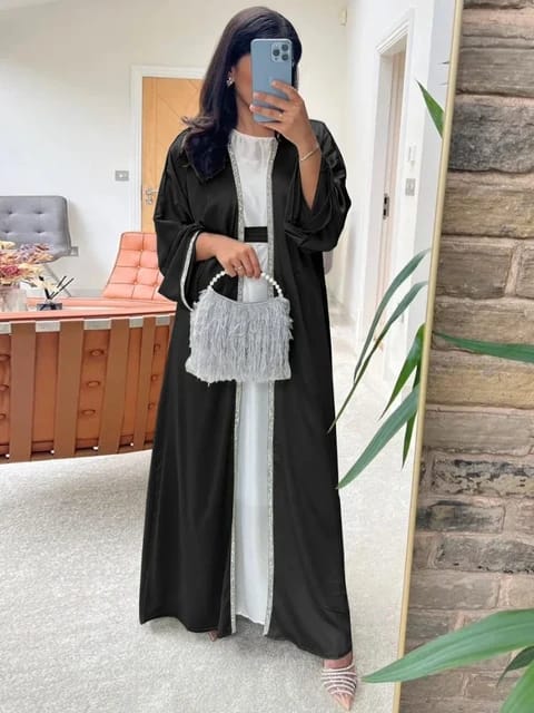 Elegant Black Satin Islamic Abaya Dress for Muslim Women – Modesty and Style Combined