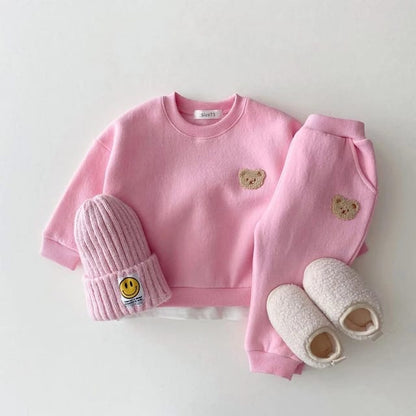 Korean Kids Bear Embroidery Fleece Pullover Set – Cozy Girls’ Sweatshirt and Harem Jogger Pants Combo